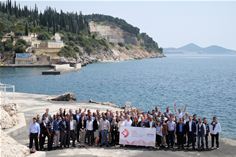 The InfiNet Wireless and partner team 2018 The InfiNet Wireless and partner team 2018