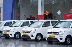 Fleet of Moove Suzuki vehicles