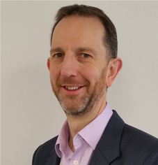 Simon Wilson Simon Wilson