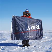 WORLD RECORD: German INTERSPORT athlete Anja Blacha is the first human being to reach the south pole solo in 57 days 18 hours and 50 minutes - and sets a new record in extreme sports with her pioneeri